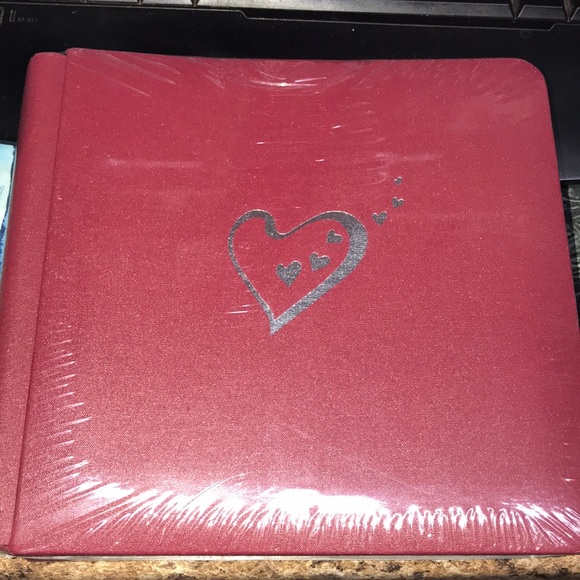 Other - Red heart ❤️ photo album New Sealed